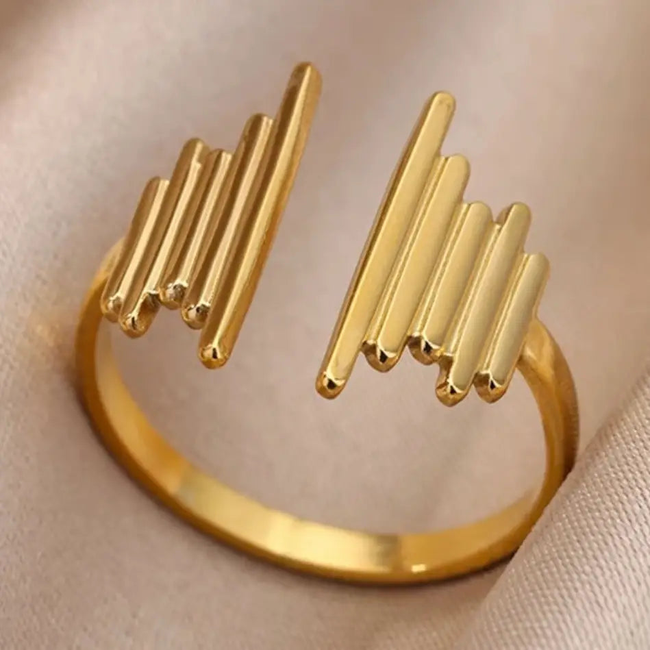 Gabriela Bar Stack Ring Tarnish-Resistant Gold