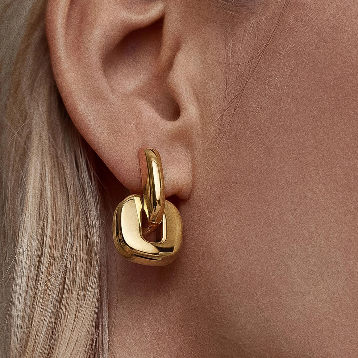 Romy Gold 18K gold non-tarnish link drop earring