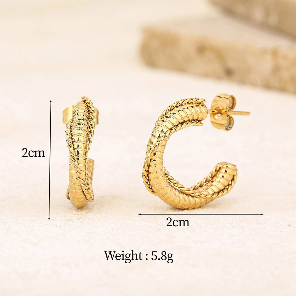 Kourt'ne Chunky Gold Hoop Earrings