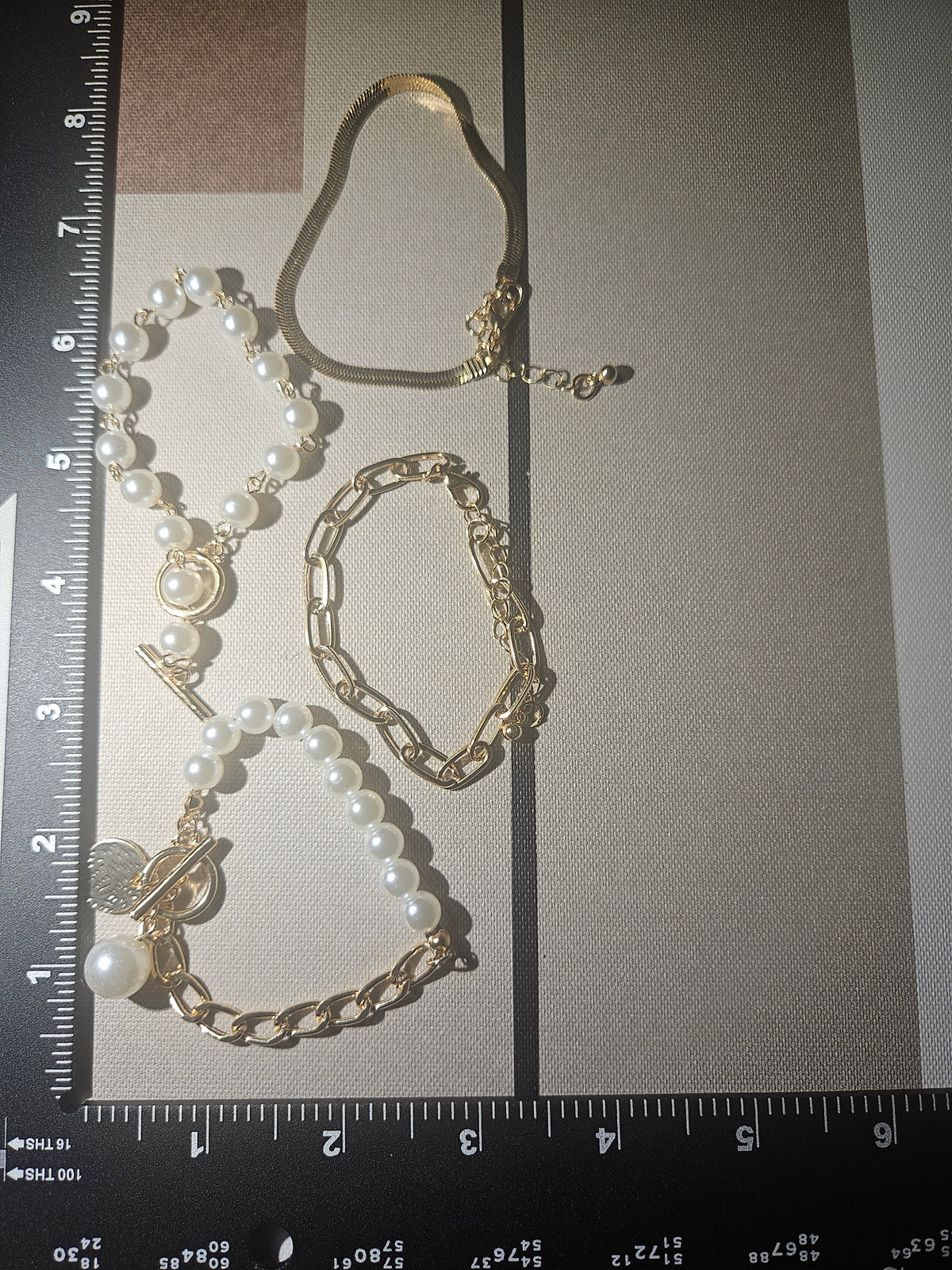 Zendaya Multilayer Pearl Chain Herringbone Mix Bracelet